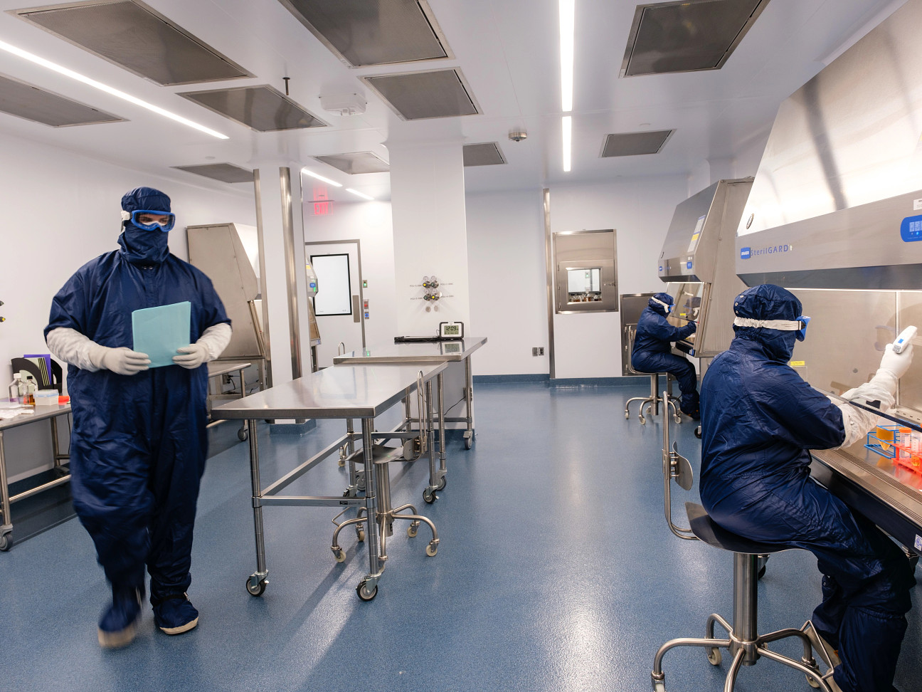 Manufacturing of cell and gene therapies at Charles Riverâs Memphis CDMO site.