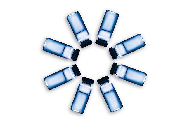 Trillium reagent bottles