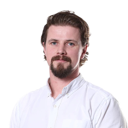 Andrew Frazer headshot