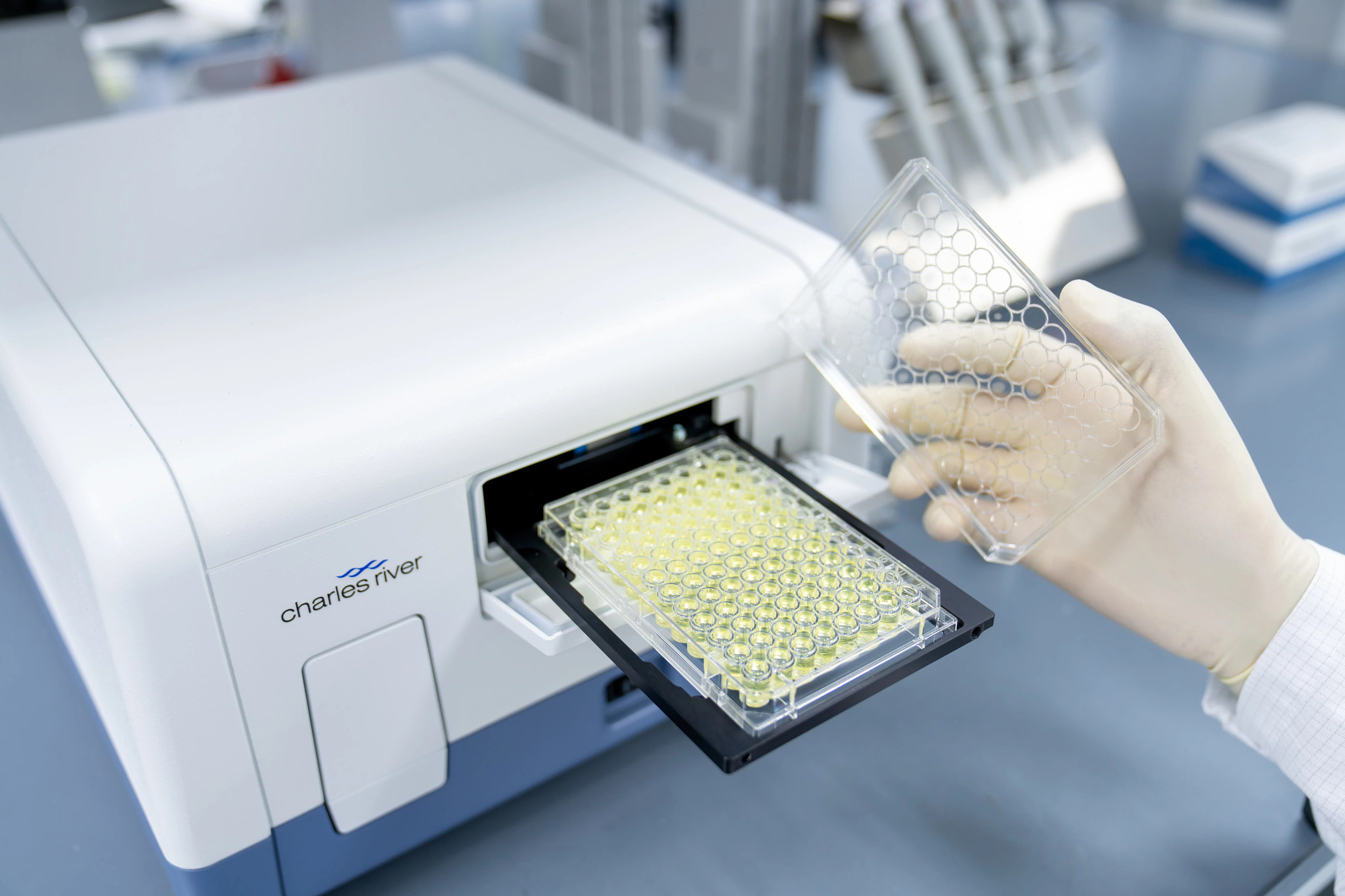 Traditional LAL Chromogenic Assay Charles River