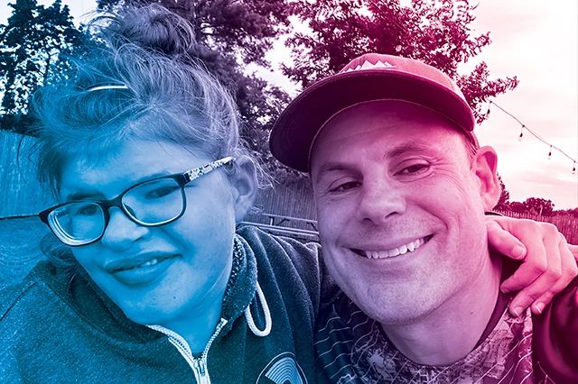 Photo of Bo Bigelow with his daughter overlaid with Vital Science colors.
