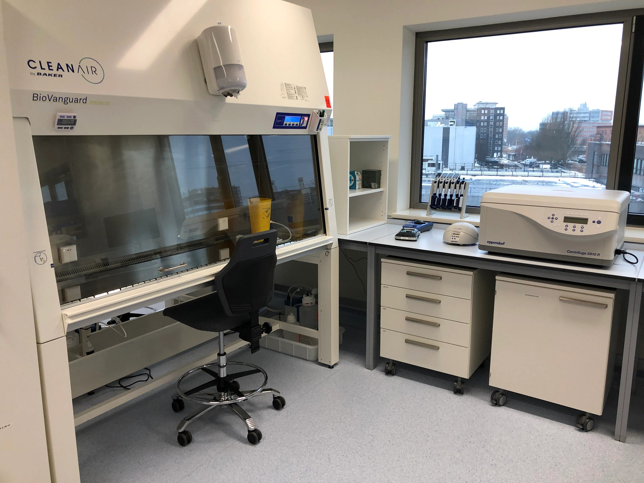 Photo of a lab inside the Leiden, Netherlands facility