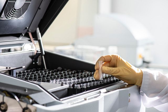 celsis advance II in a qc microlabatory