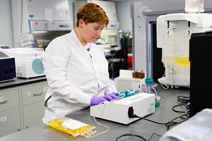 Charles River scientist working on the Integration of GMP cytokines into the Flex Platform, which streamlines operations, minimizes risk, and improves process robustness.